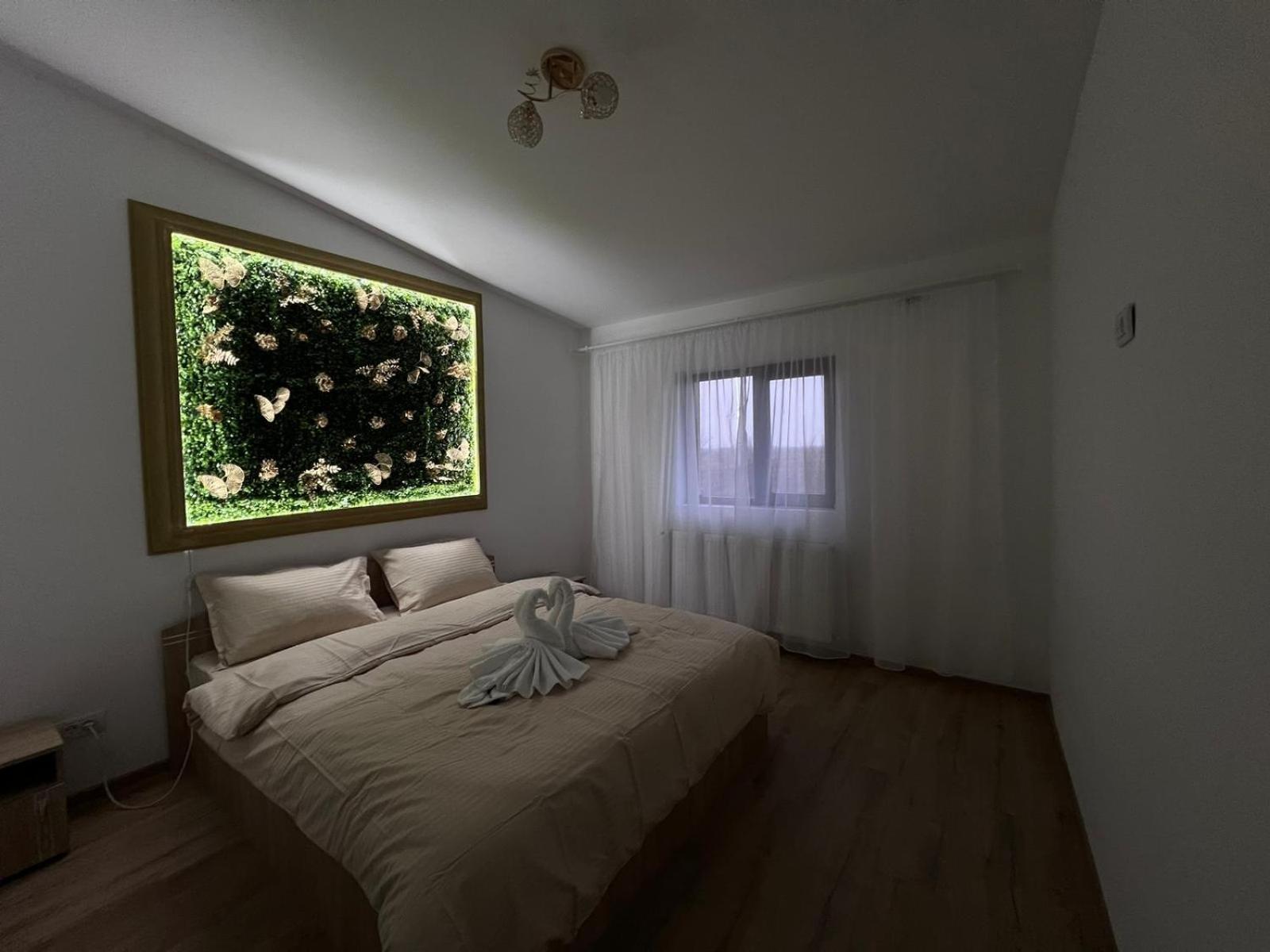 Casa Privata Airport Bucharest Therme Bucharest Balotesti Bagian luar foto