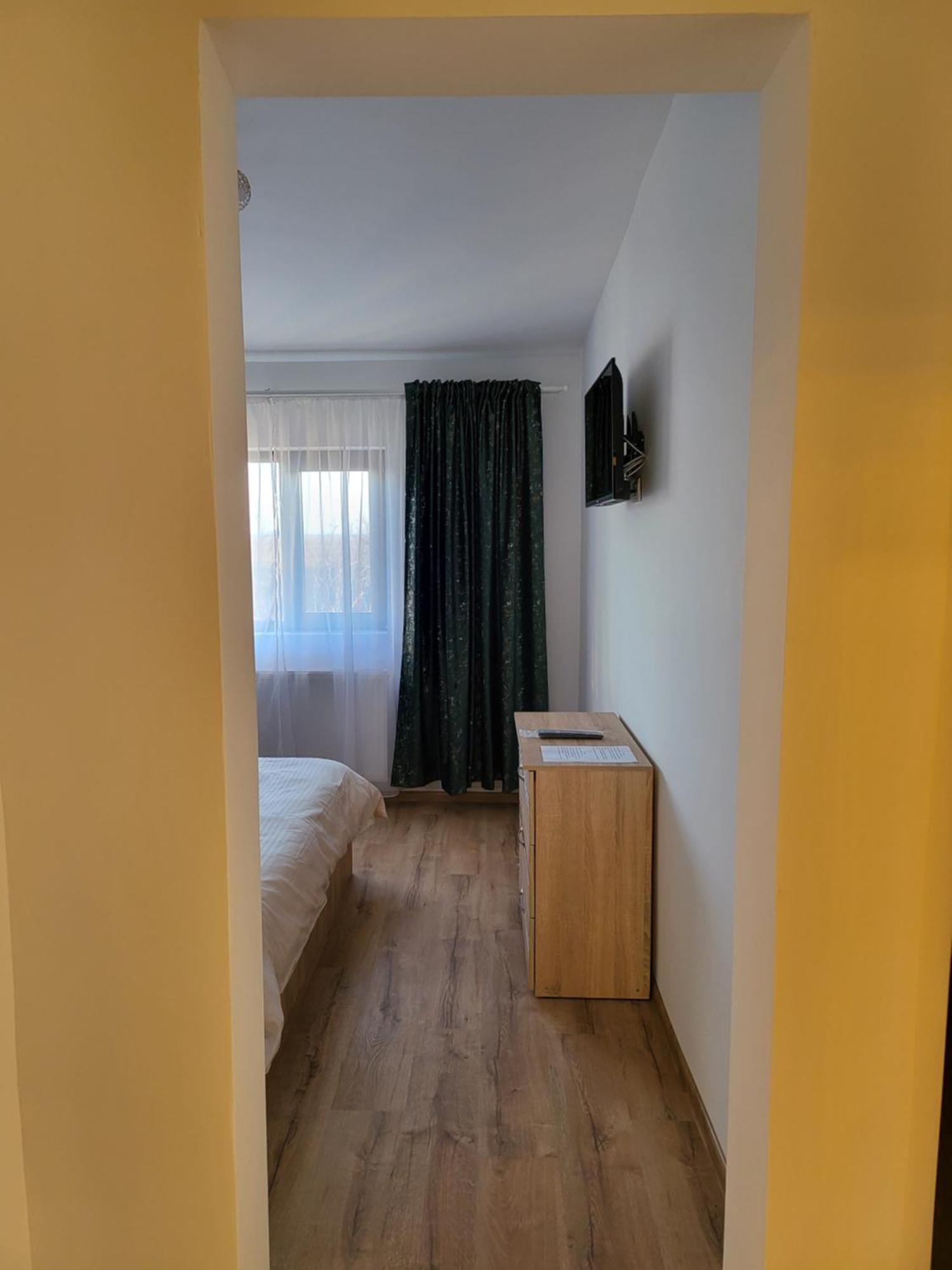 Casa Privata Airport Bucharest Therme Bucharest Balotesti Bagian luar foto